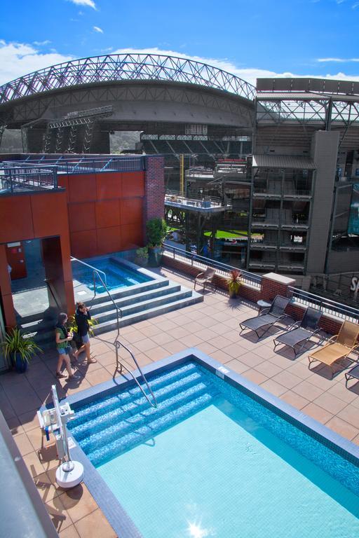 Silver Cloud Hotel - Seattle Stadium Exterior photo