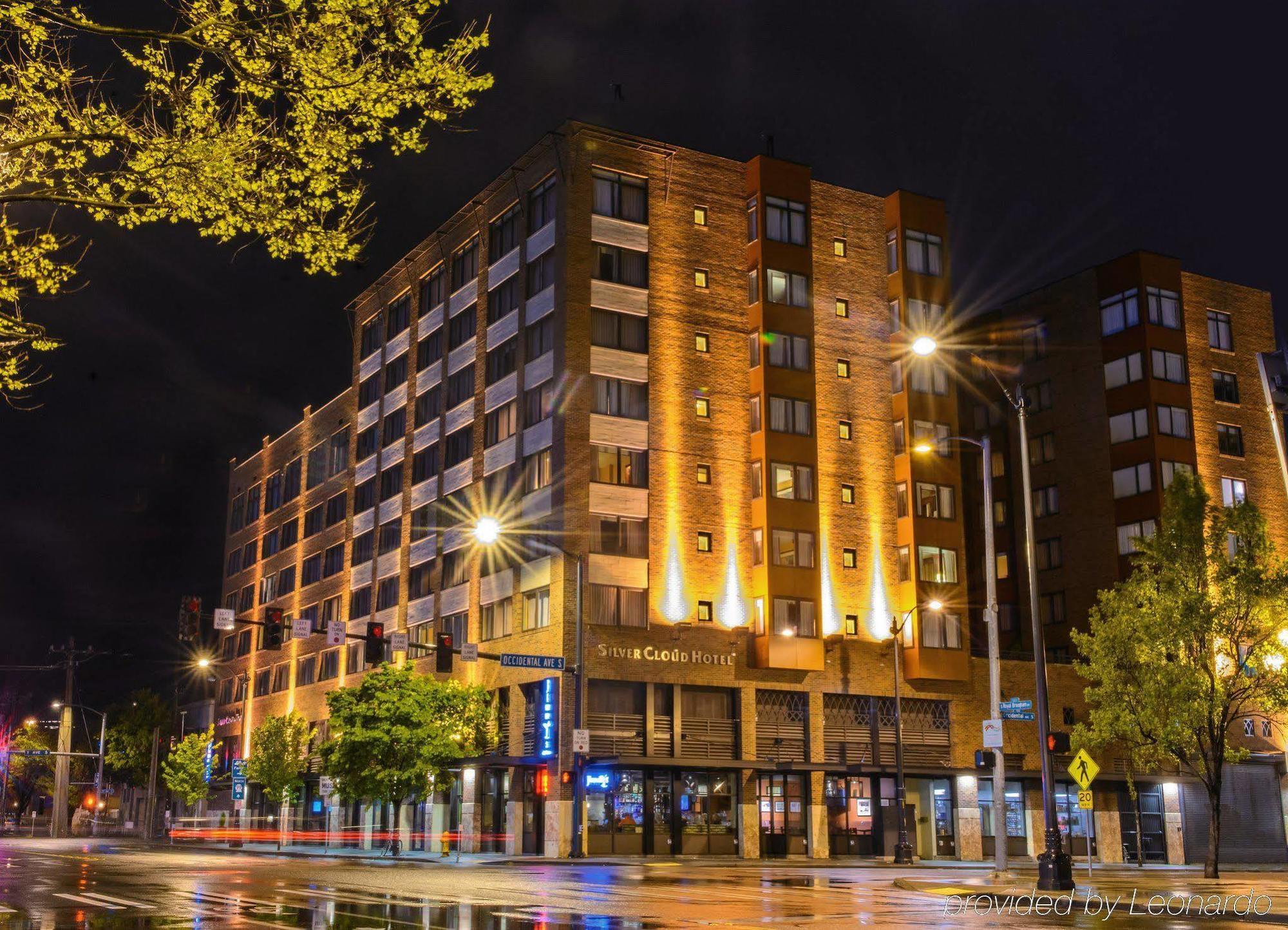 Silver Cloud Hotel - Seattle Stadium Exterior photo