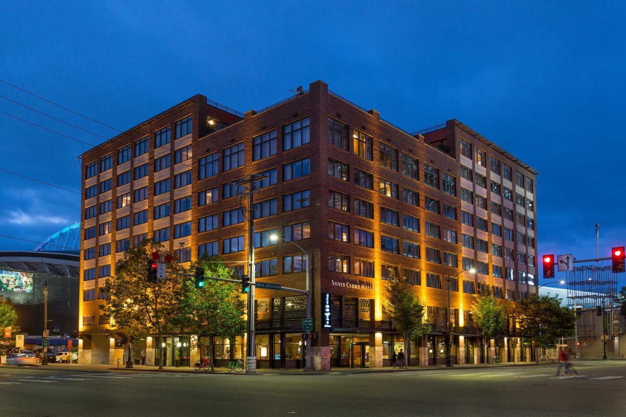 Silver Cloud Hotel - Seattle Stadium Exterior photo