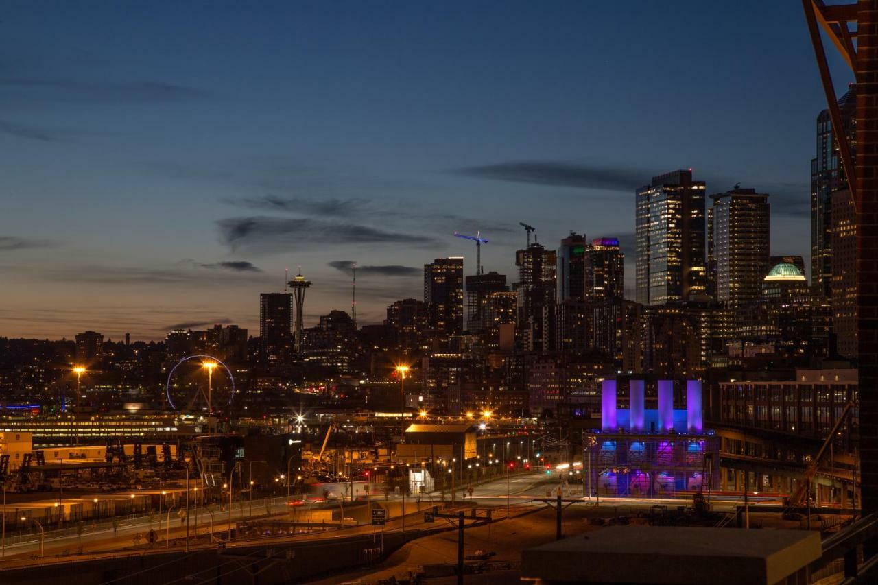 Silver Cloud Hotel - Seattle Stadium Exterior photo